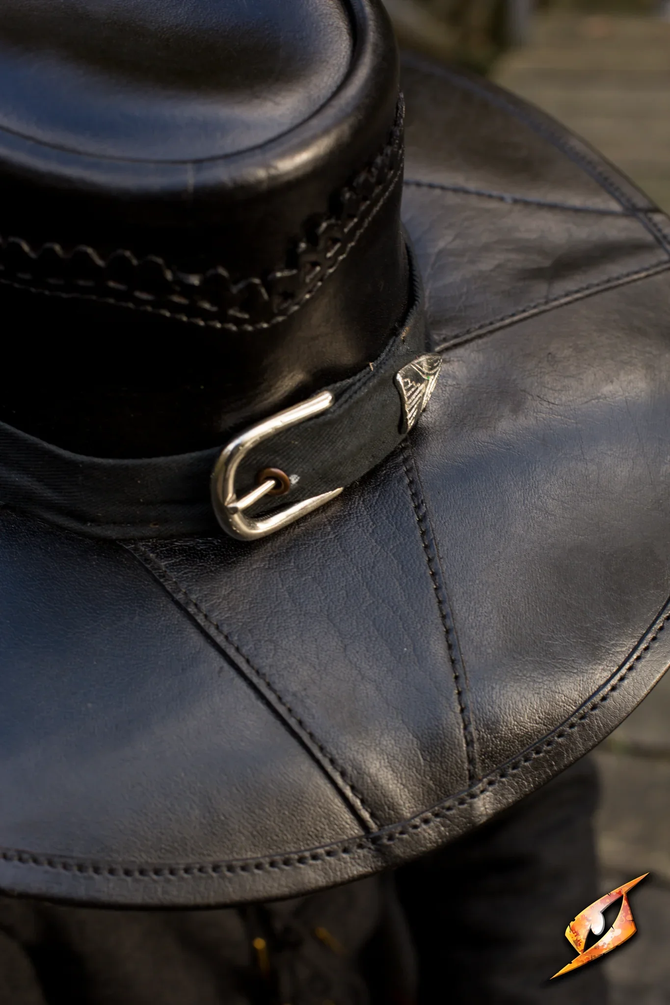 Witch Hunter Hat - Image 6