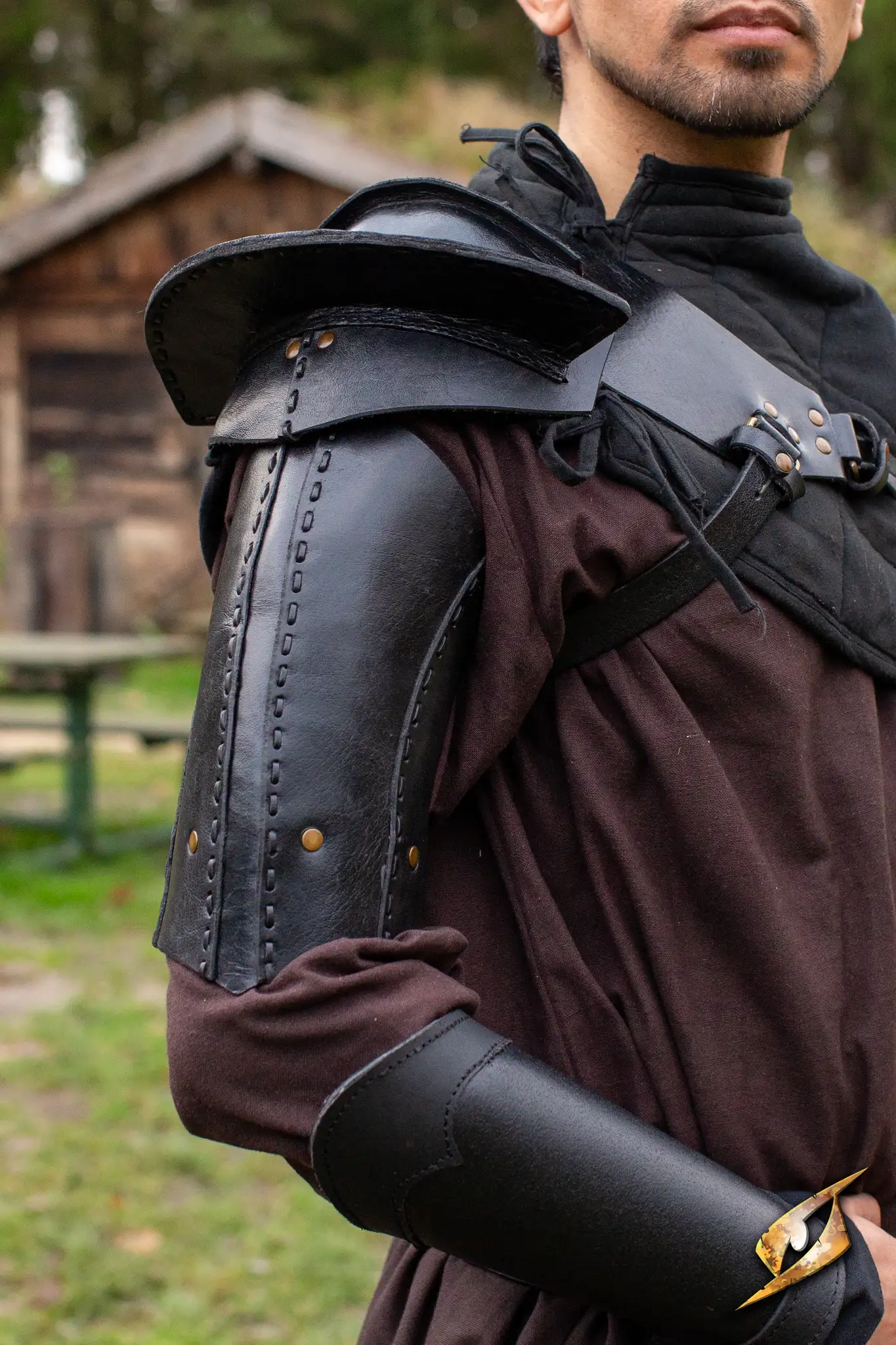 Shoulder Armour - Image 18