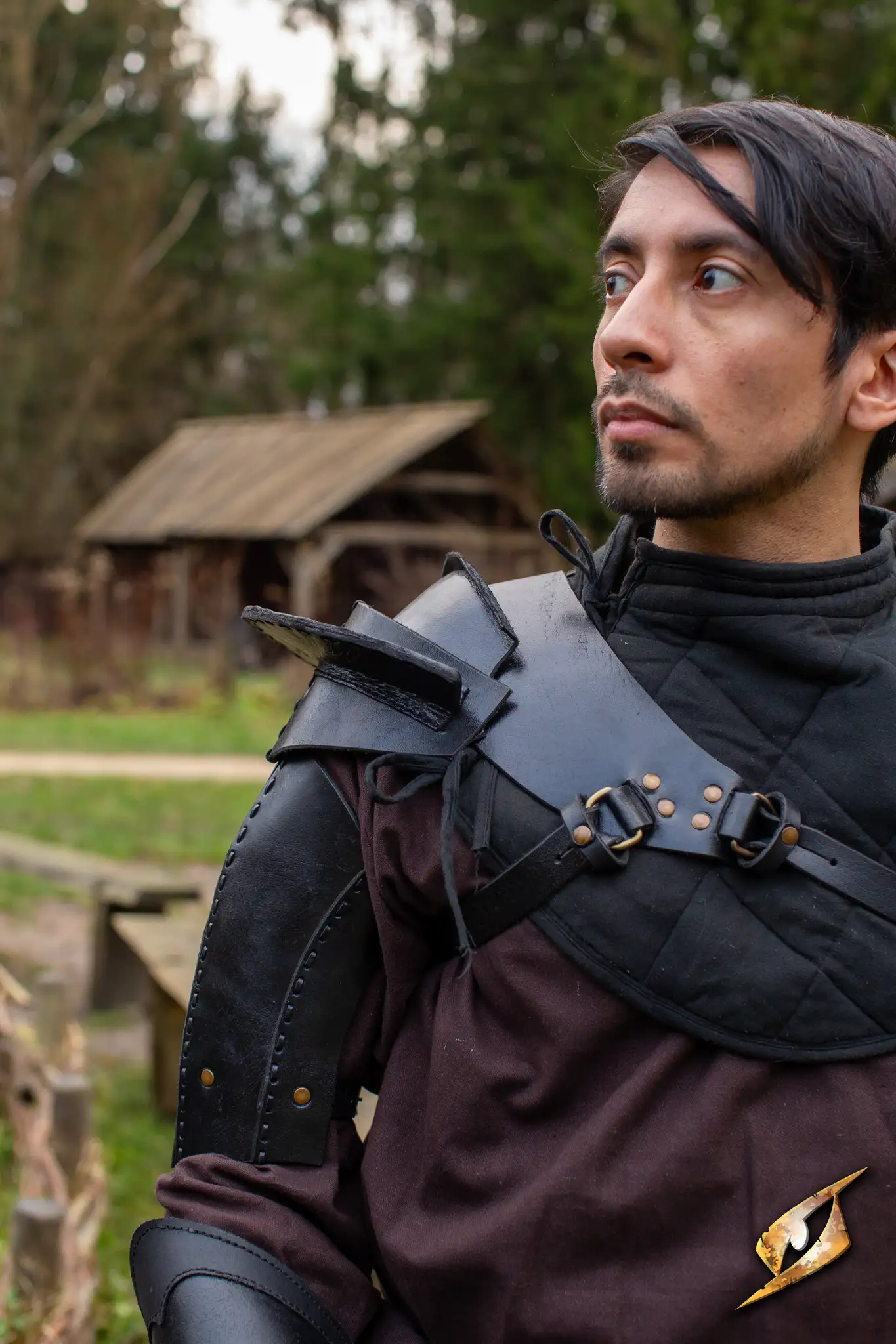 Shoulder Armour - Image 9