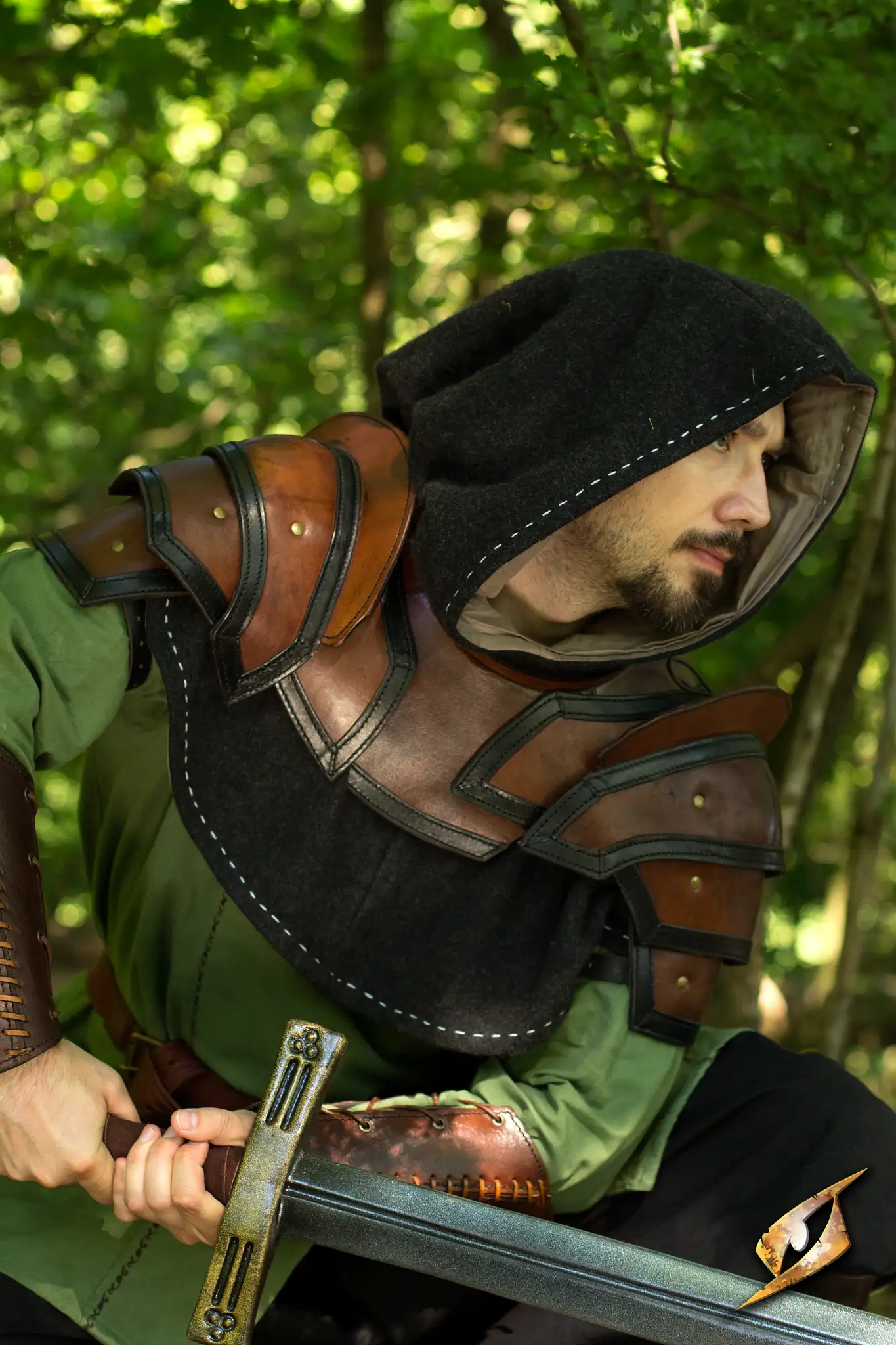 Shoulder Armour & Neck Guard - Image 10