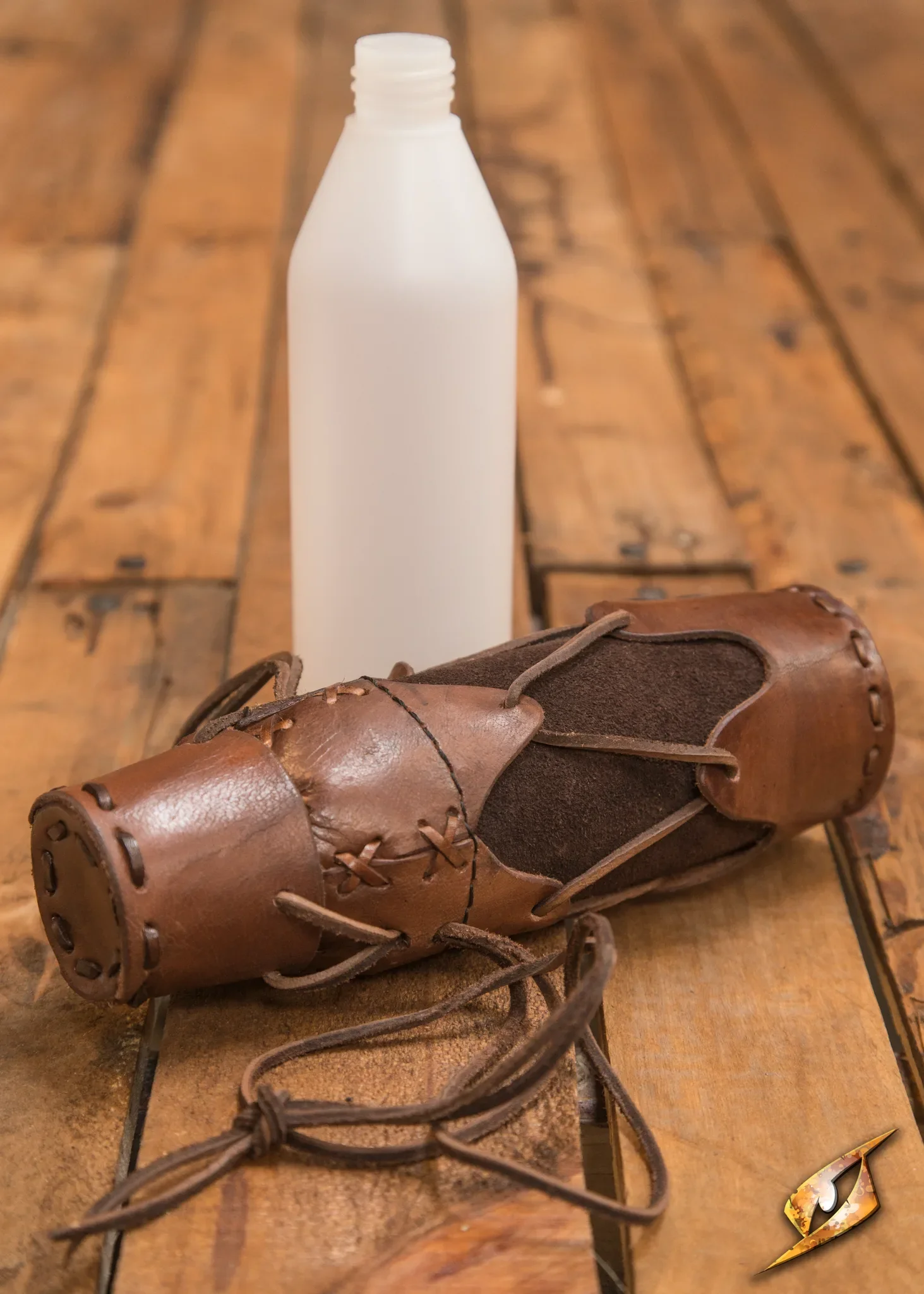 Laced Bottle Holder - Image 2