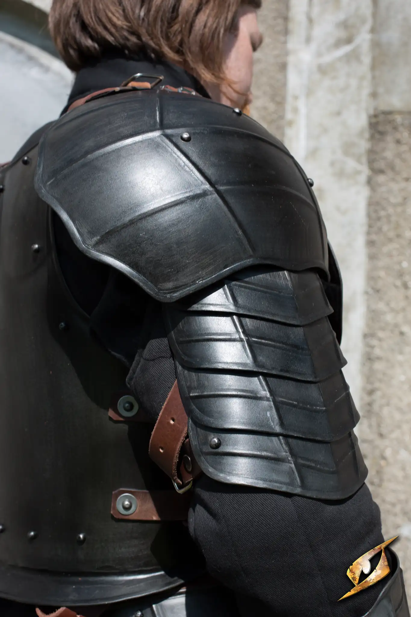 Shoulder Plates Dark Drake - Image 4