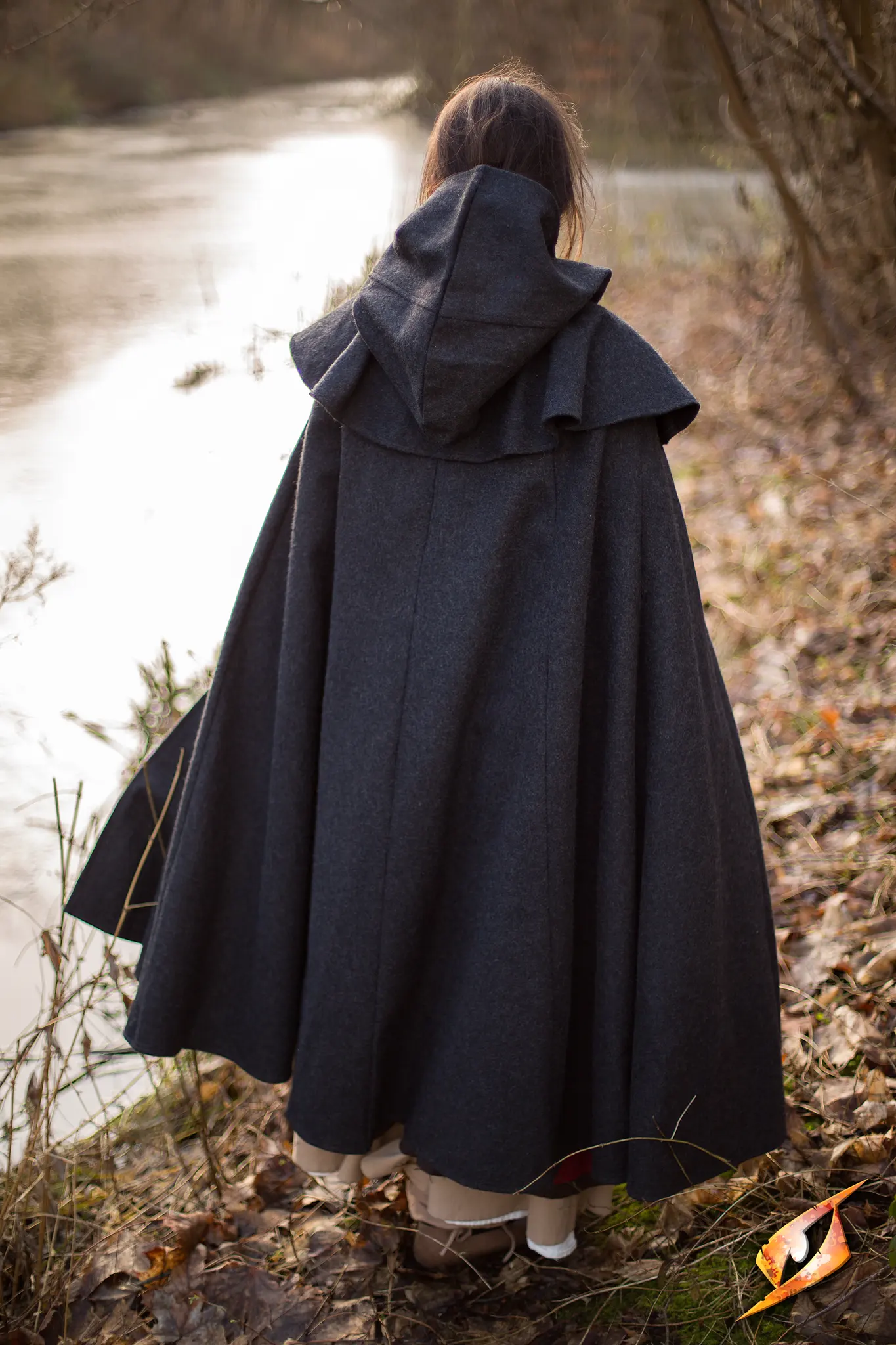 Cloak Wool - Image 4