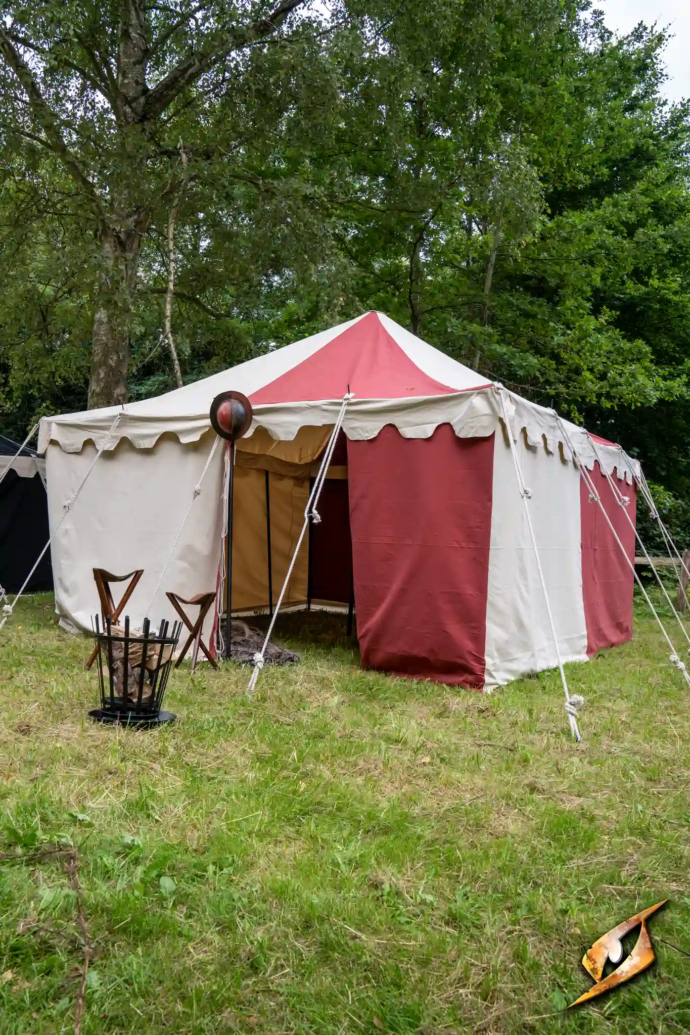 Marquee Tent - 4x4m - Image 75