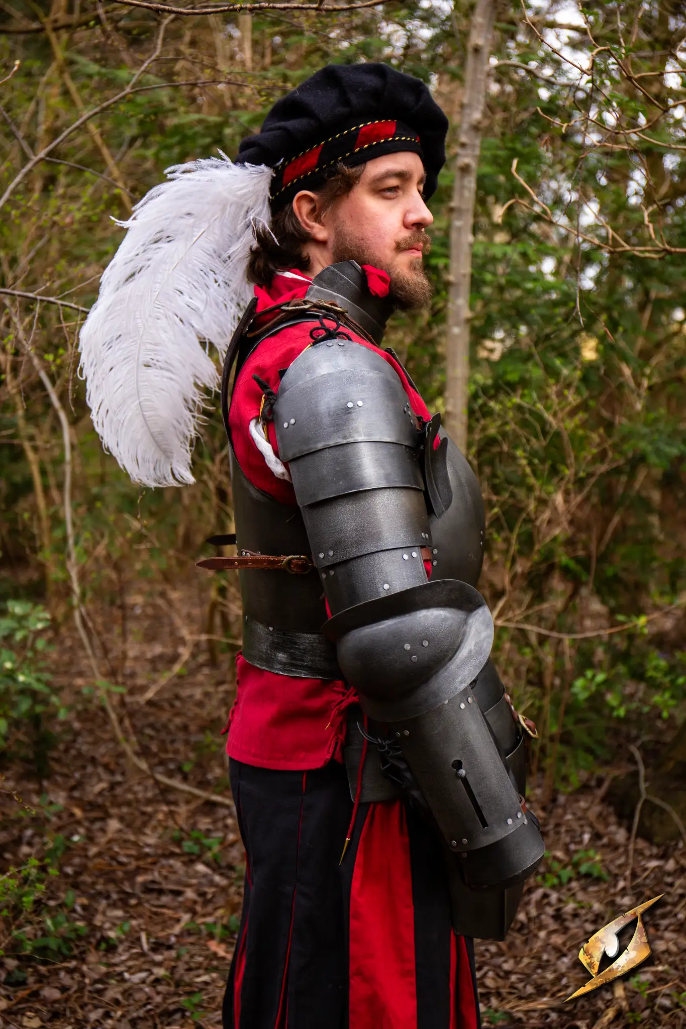 Landsknecht Spaulders - Image 10