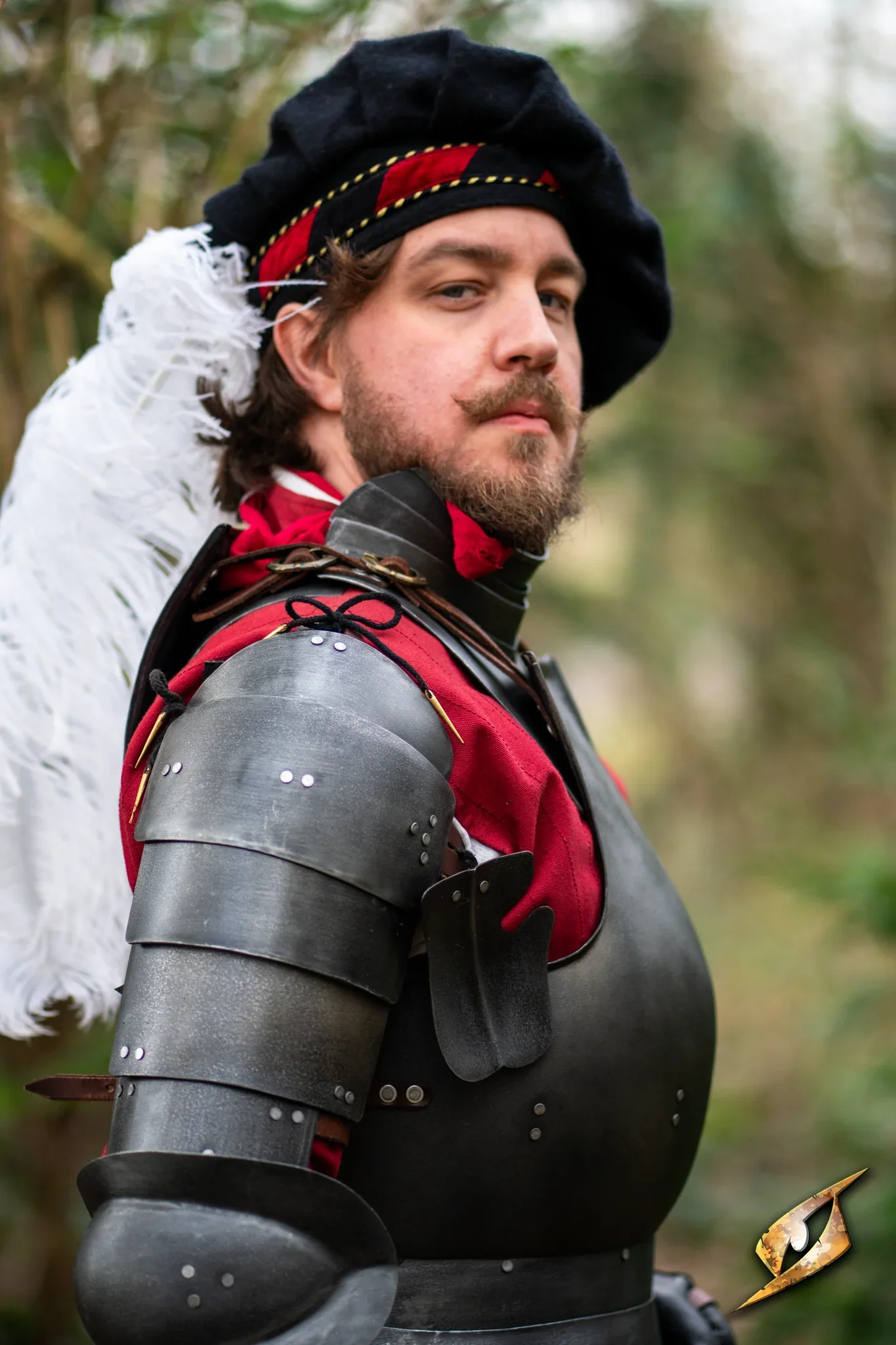 Landsknecht Spaulders - Image 5